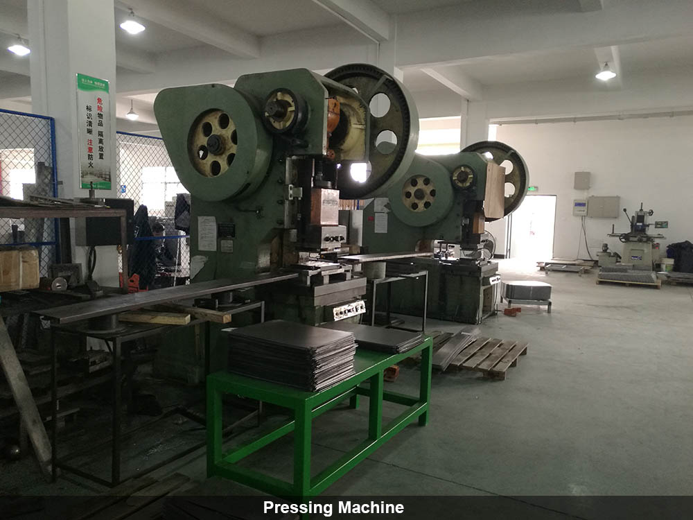 pressing machine.jpg